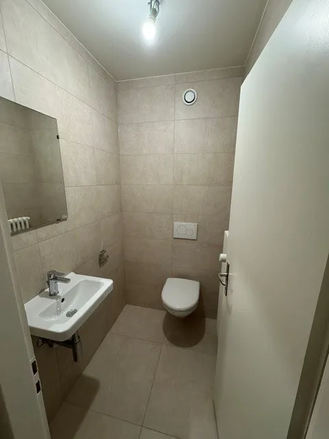Appartamento completamente ristrutturato di 4 locali n. 32 al 3° piano – foto 10 di 12