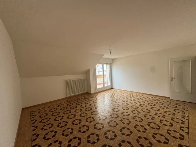 Appartamento completamente ristrutturato di 4 locali n. 32 al 3° piano – foto 2 di 12
