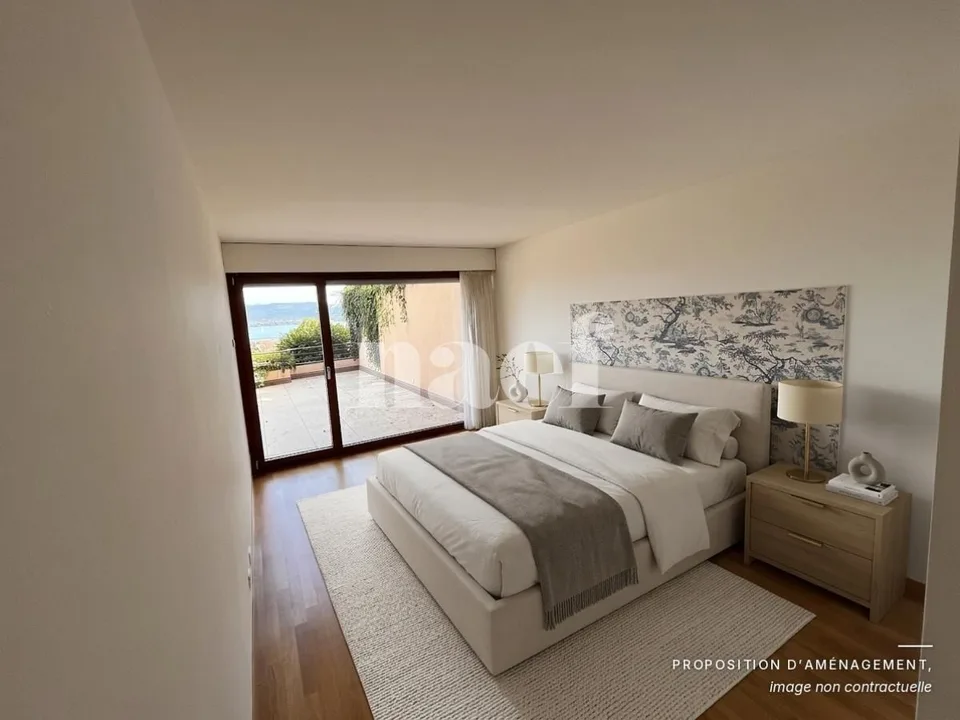 Au centre de Nyon avec vue sur le lac et le château - Appartement d’exception de 4.5 pièces avec grande terrasse et vue sur le lac – photo 5 sur 9