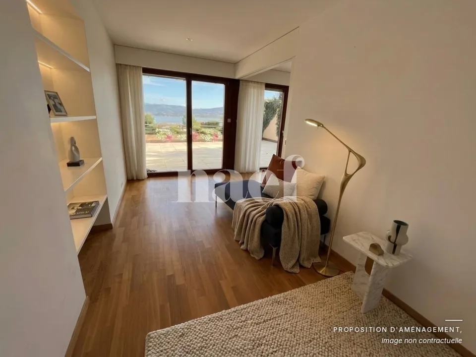 Au centre de Nyon avec vue sur le lac et le château - Appartement d’exception de 4.5 pièces avec grande terrasse et vue sur le lac – photo 7 sur 9