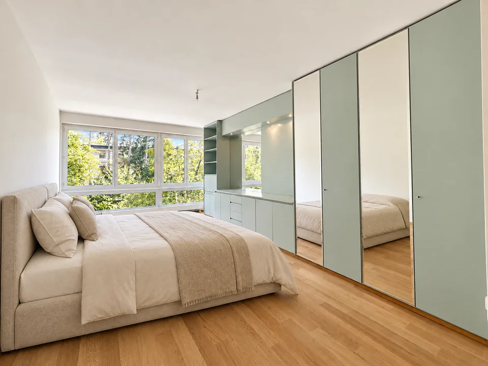 RARE: spacieux appartement de 4.5 pièces avec terrasse et piscine/ unique 2 bedroom unit – Foto 9 von 14