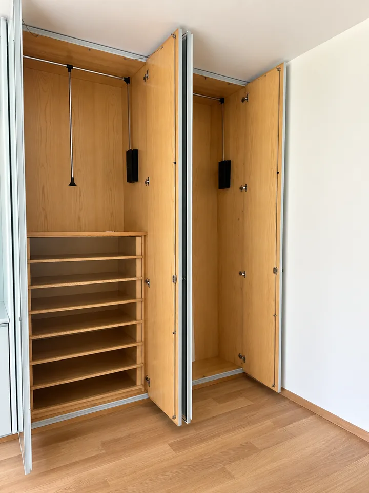 RARE: spacieux appartement de 4.5 pièces avec terrasse et piscine/ unique 2 bedroom unit – Foto 8 von 14