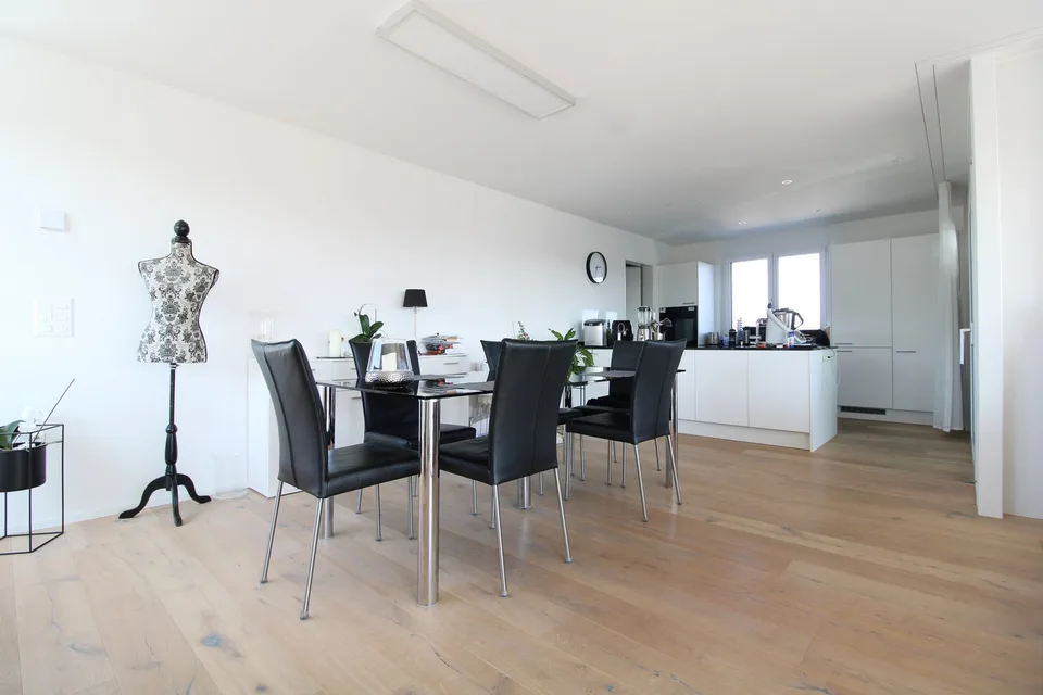 Beautiful 3.5 room attic apartment – photo 2 of 16