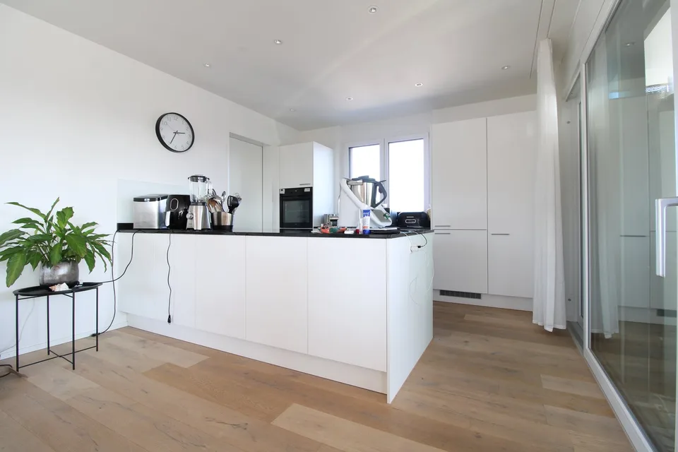 Beautiful 3.5 room attic apartment – photo 3 of 16