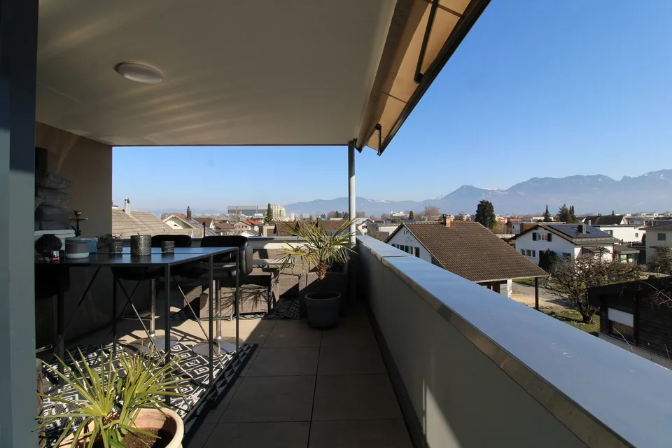 Beautiful 3.5 room attic apartment – photo 11 of 16
