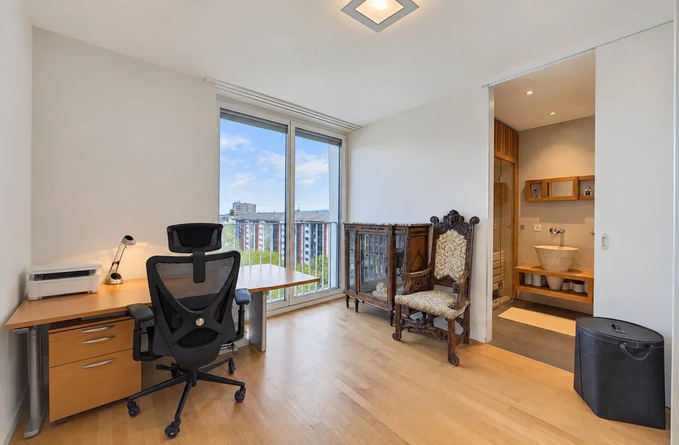 Magnifico attico in duplex con 79 m² di terrazze nel Petit-Saconnex – foto 10 di 13