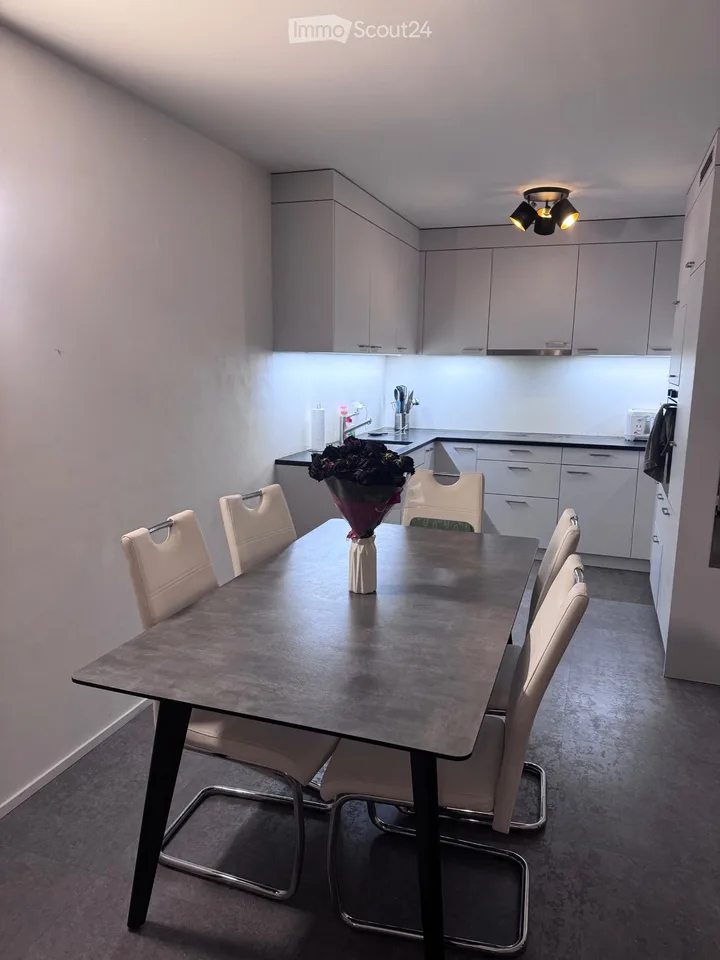 À louer appartement, reprise de bail wird zu: Zur Miete Apartment, Übernahme des Mietvertrags – Foto 3 von 5