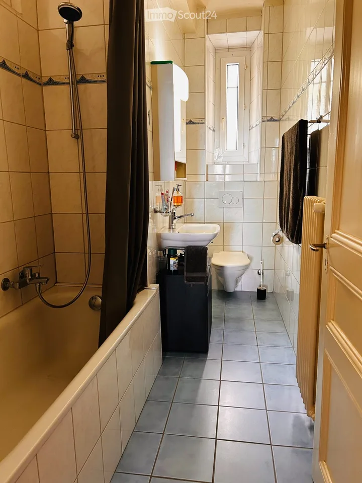 Wohnung mit 4.5 Zimmern und 100m2 in der Nähe des Bahnhofs – Foto 5 von 5