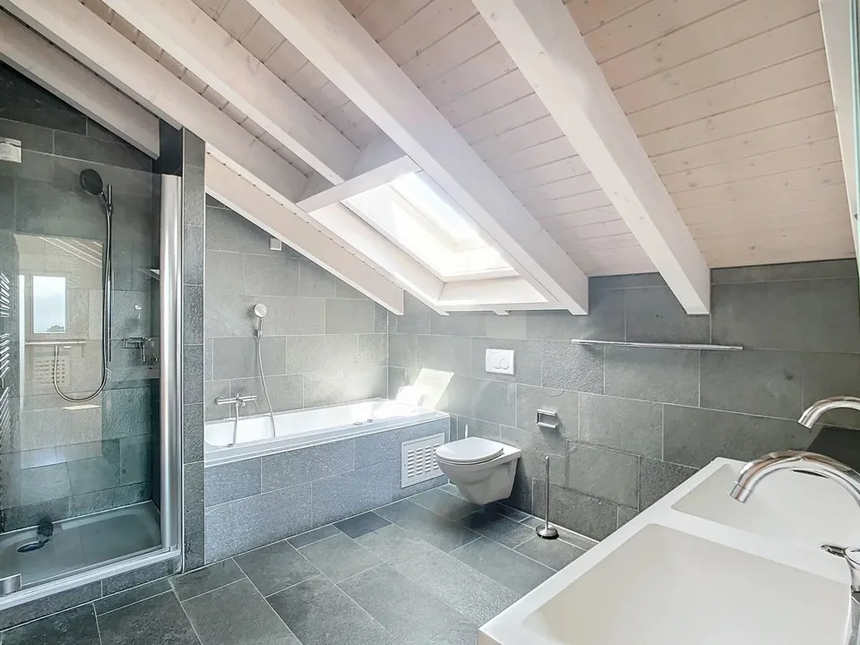 Duplex-Penthouse mit 6,5 Zimmern und Seeblick in St-Sulpice – Foto 6 von 13