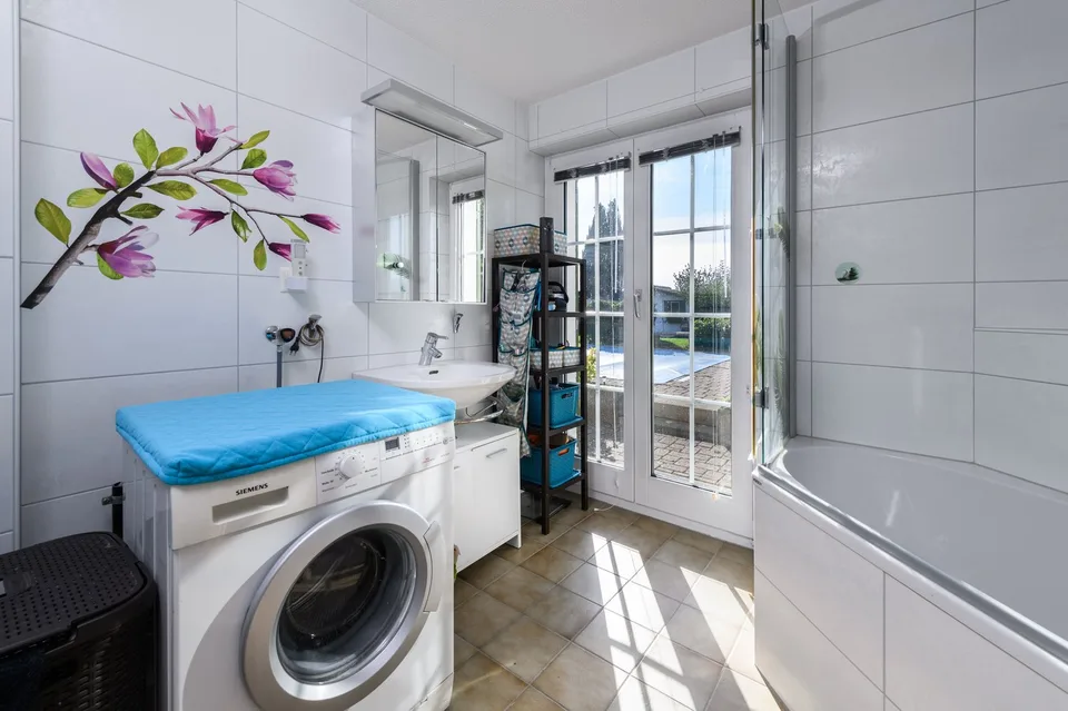 La tua nuova casa - casa di 6,5 locali con piscina e appartamento separato vicino al Lützelsee – foto 8 di 19
