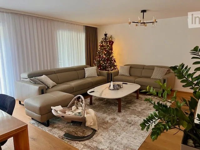 4.5-Zimmer-Gartenwohnung an top Lage in Brunnen SZ – Foto 2 von 11