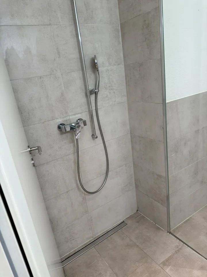 Appartement moderne 1.5 pièces avec balcon à Baden-Dättwil – photo 7 sur 8