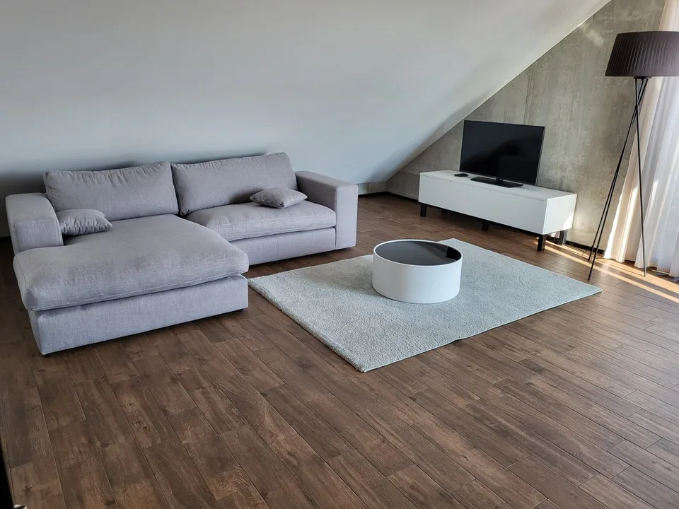 Appartamento arredato, ultramoderno, nel quartiere di Sternmatt – foto 4 di 19