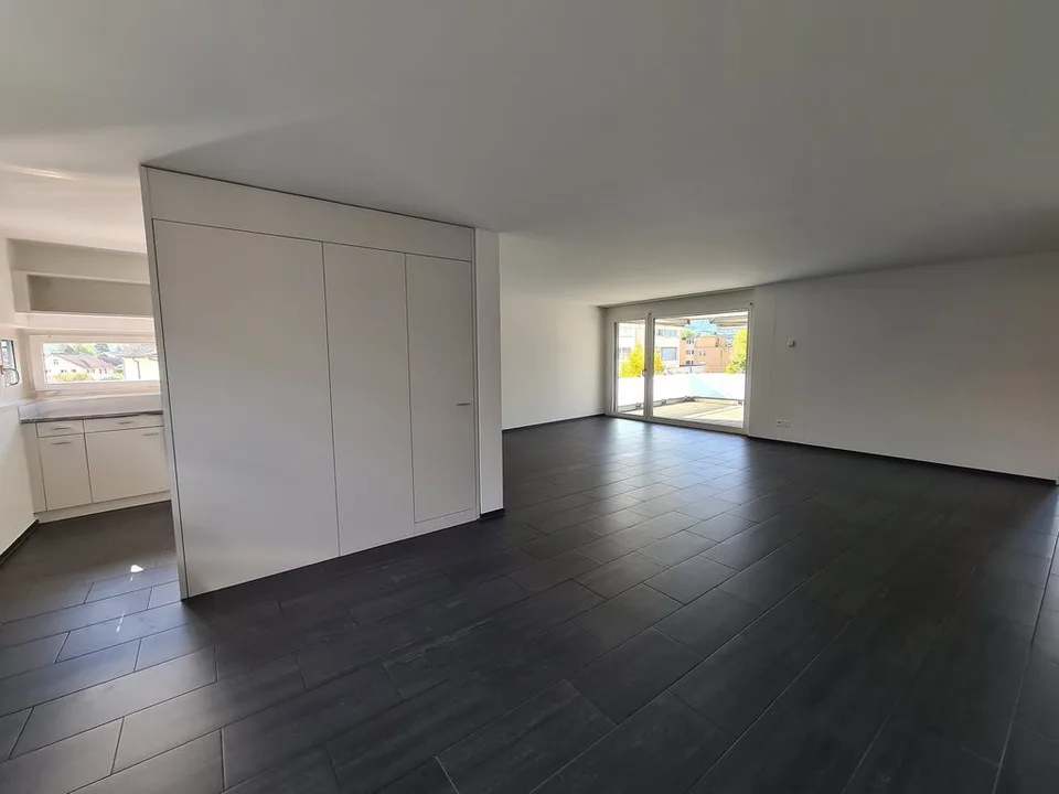 Spacious apartment with mountain panorama! – photo 2 of 9