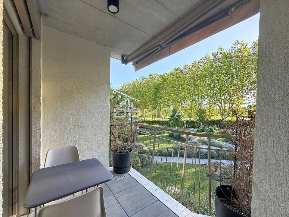 Privilegiertes Umgebung und Blick auf den Golf - Charmantes 2,5-Zimmer-Wohnung in Payerne – Foto 9 von 10