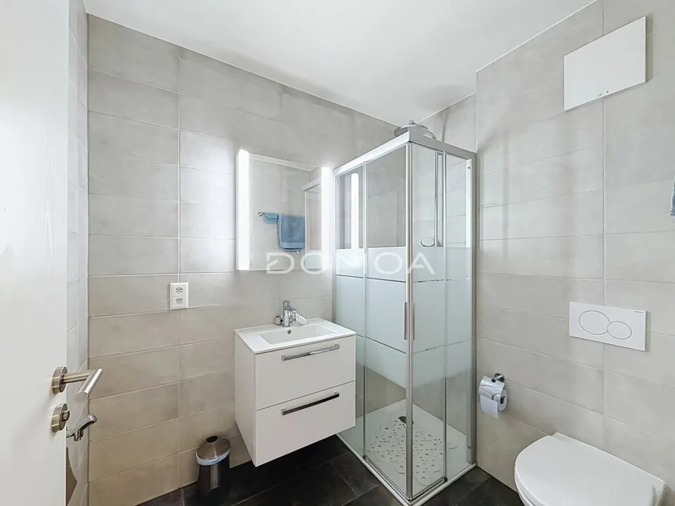 Privilegiertes Umgebung und Blick auf den Golf - Charmantes 2,5-Zimmer-Wohnung in Payerne – Foto 7 von 10