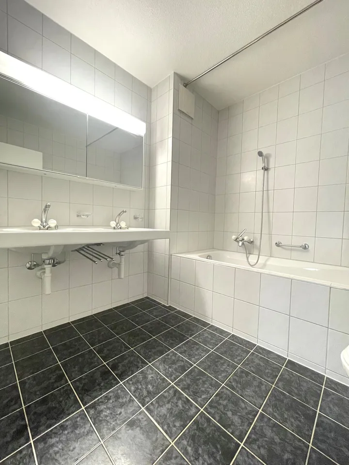 Attraktive 3.5-Zimmer-Duplex-Wohnung – Foto 6 von 15