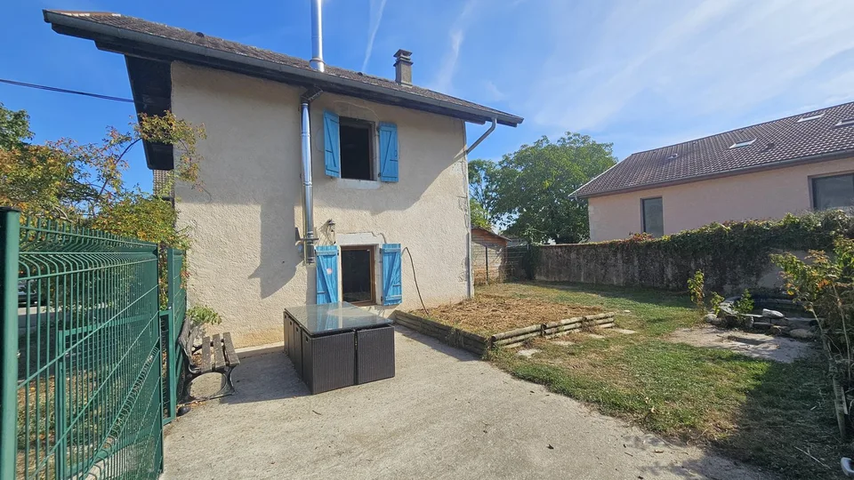 SÉGNY ZENTRUM Einzelhaus mit Garten und Schuppen – Foto 3 von 13