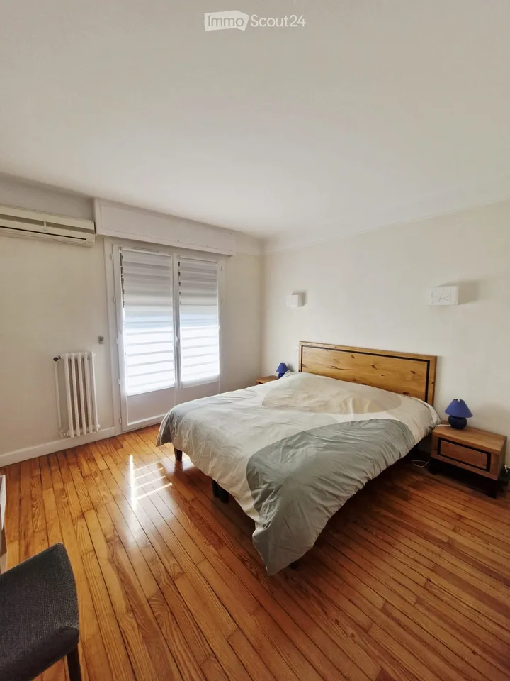 Appartement 82m2 4ème étage Vue montagnes AIX-LES-BAINS / FRANCE – photo 3 sur 5