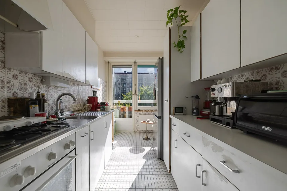 Appartement lumineux avec vue sur le Salève au coeur de Champel – photo 4 sur 8
