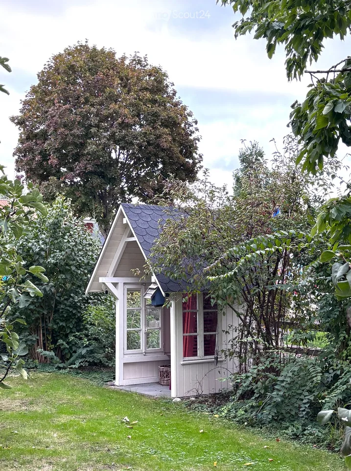 Gemütliches Zweifamilienhaus auf grosszügiger Parzelle mitten in Heimberg – Foto 20 von 26