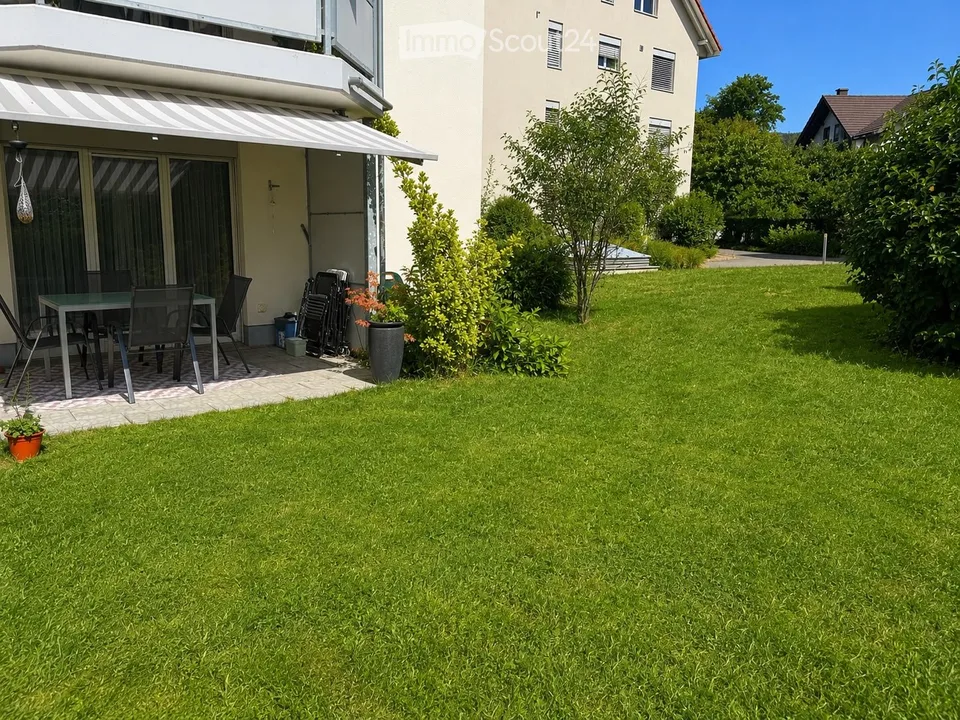 Charmante 4.5-Zimmer-Wohnung mit Gartensitzplatz an ruhiger Lage in Laufen – Foto 16 von 17