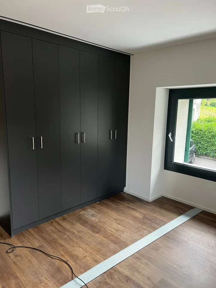 Zweizimmerwohnung im 2. Stock, renoviert – Foto 4 von 4