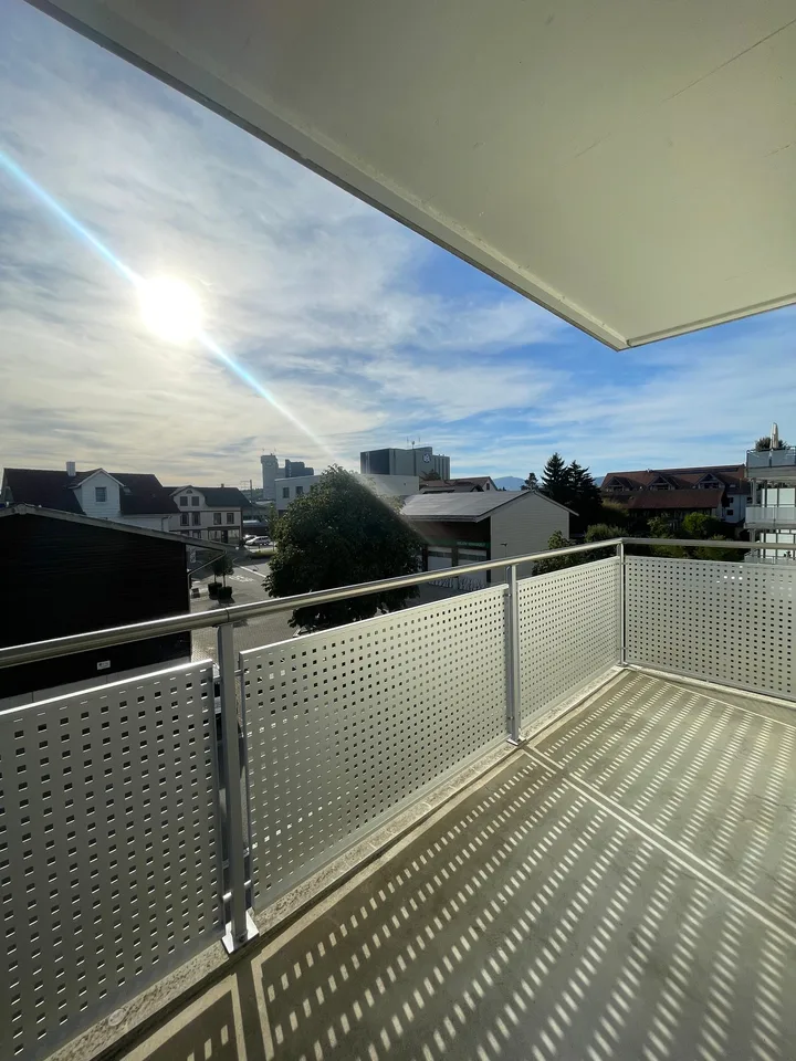 Moderne 3.5-Zimmerwohnung im familienfreundlichen Quartier – Foto 2 von 14