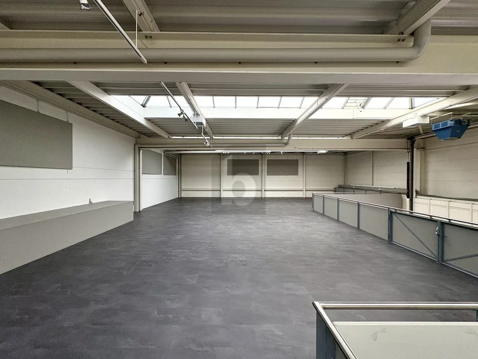 SPACIOUS AND VERSATILE SPACE – photo 3 of 6