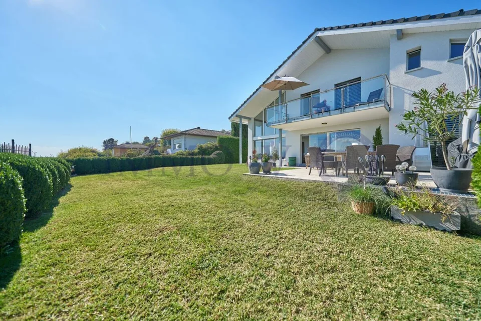 6.5 Zimmer Einfamilienhaus in Crans-près-Céligny – Foto 2 von 18