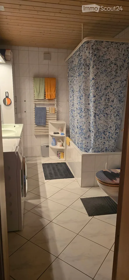 4.5 Zimmer Wohnung im 1.OG – Foto 4 von 5