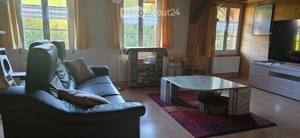 4.5 Zimmer Wohnung im 1.OG – Foto 2 von 5
