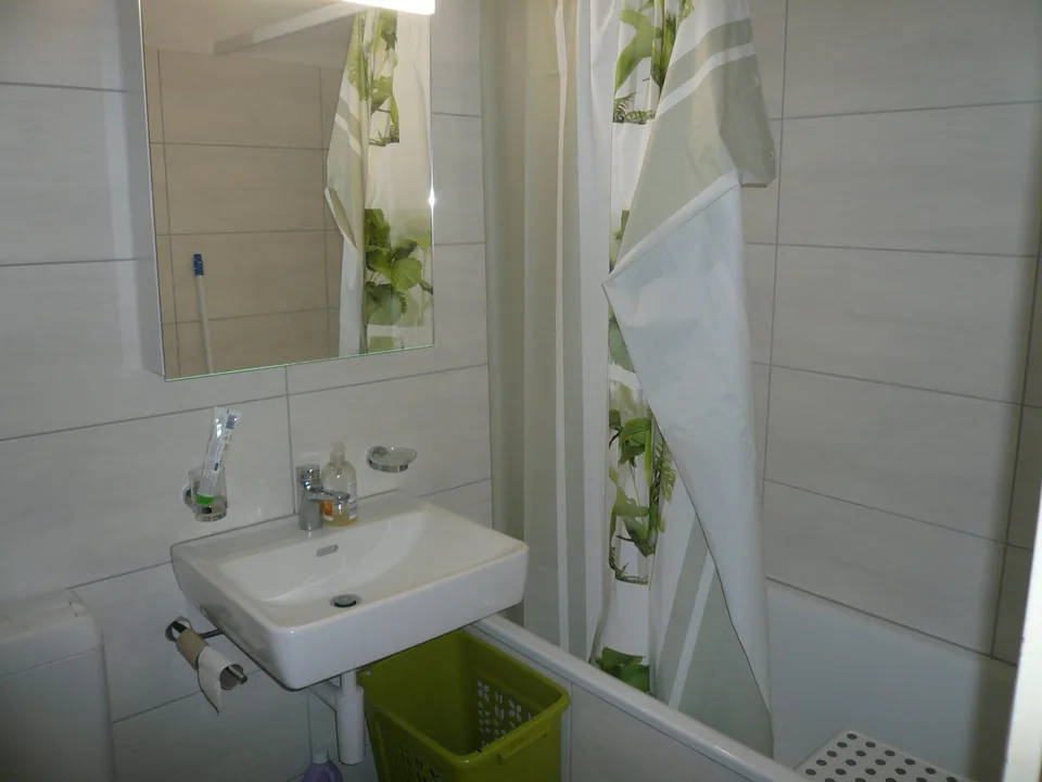 Gemütliche 3.5-Zimmer-Wohnung mit Balkon in Bätterkinden – Foto 6 von 6