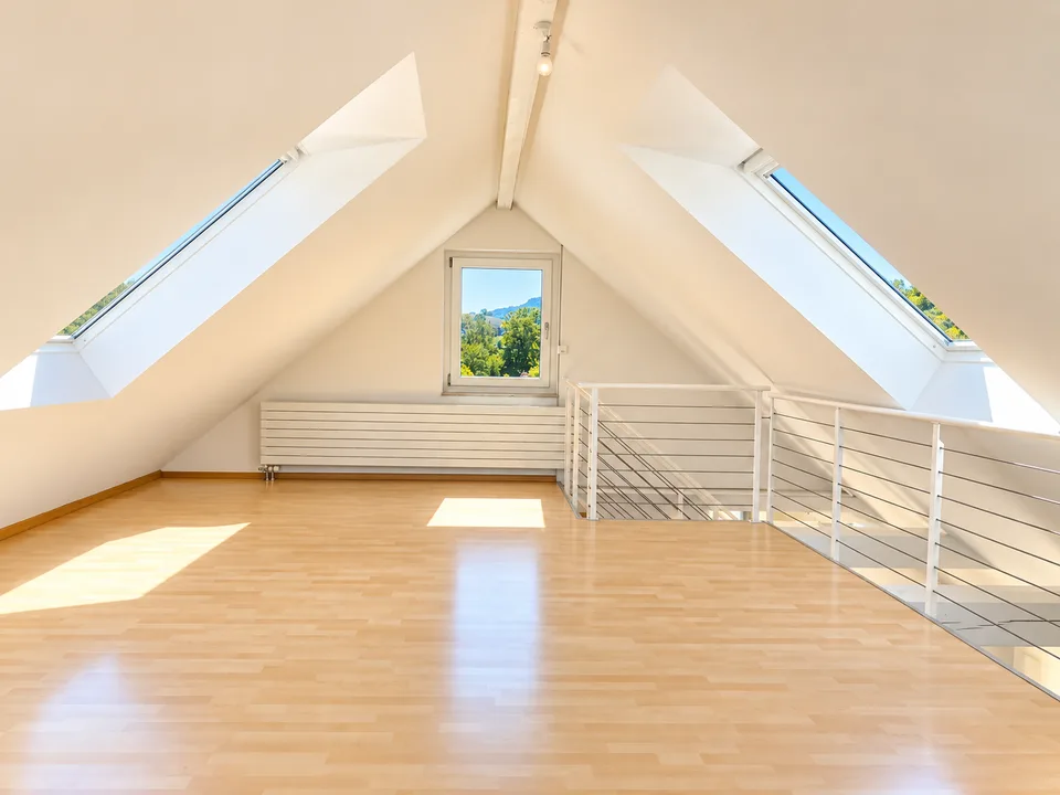 Appartamento luminoso 2.5 locali con galleria – foto 5 di 7