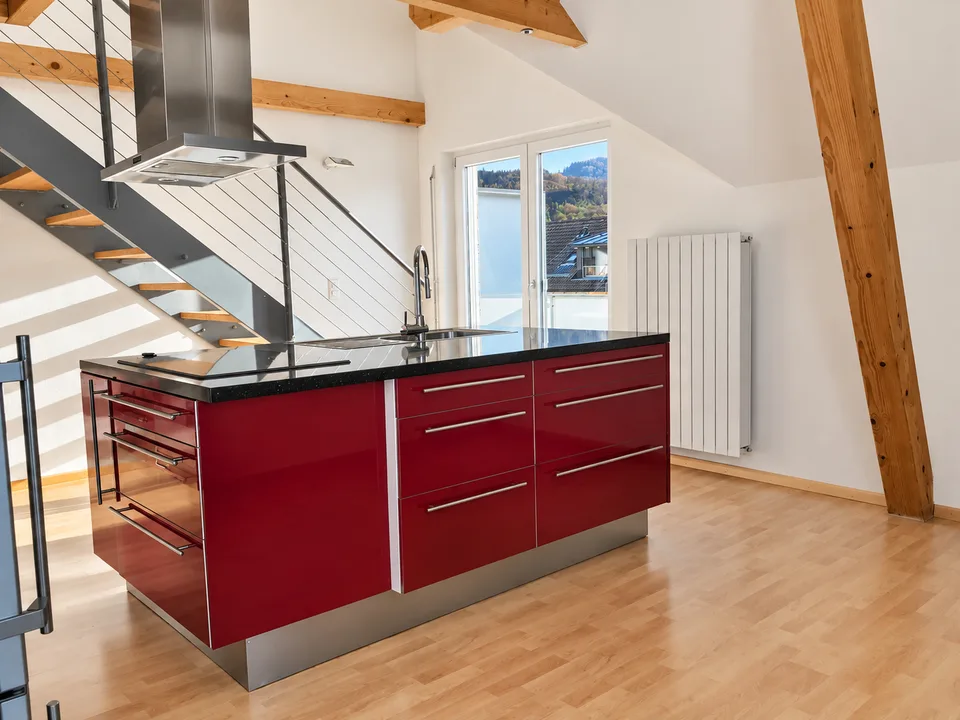 Una casa con carattere – appartamento maisonette stiloso sotto il tetto – foto 2 di 6