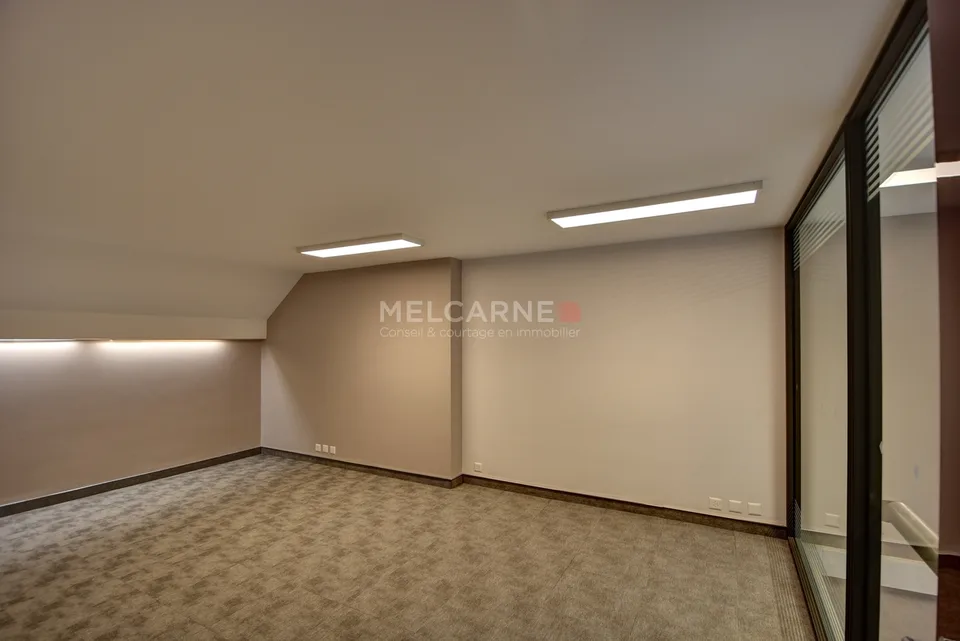 Surface de bureaux de 438 m² PPE aux Eaux-Vives – photo 11 sur 13