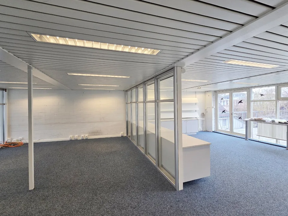 Proprietà commerciale versatile in una posizione centrale – foto 6 di 19