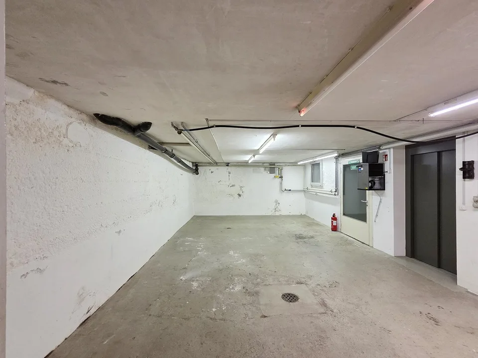 Proprietà commerciale versatile in una posizione centrale – foto 14 di 19