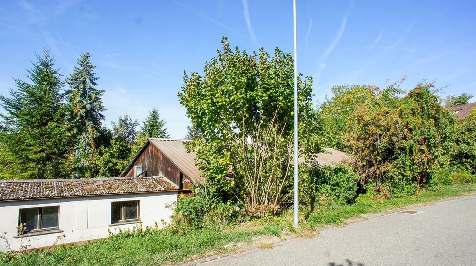 Construire près de la nature à Öschgen – parcelle spacieuse avec vue lointaine – photo 4 sur 13