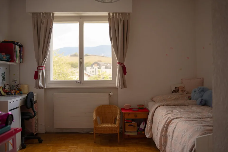 5,5-Zimmer Doppelhaushälfte mit großem Garten. Grimisuat, VS – Foto 10 von 13