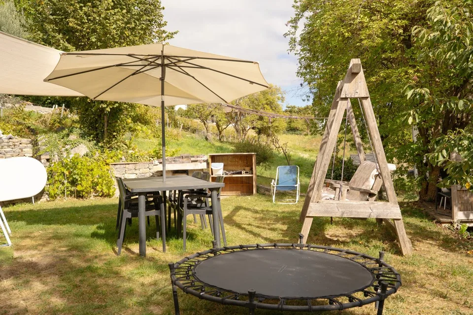5,5-Zimmer Doppelhaushälfte mit großem Garten. Grimisuat, VS – Foto 2 von 13
