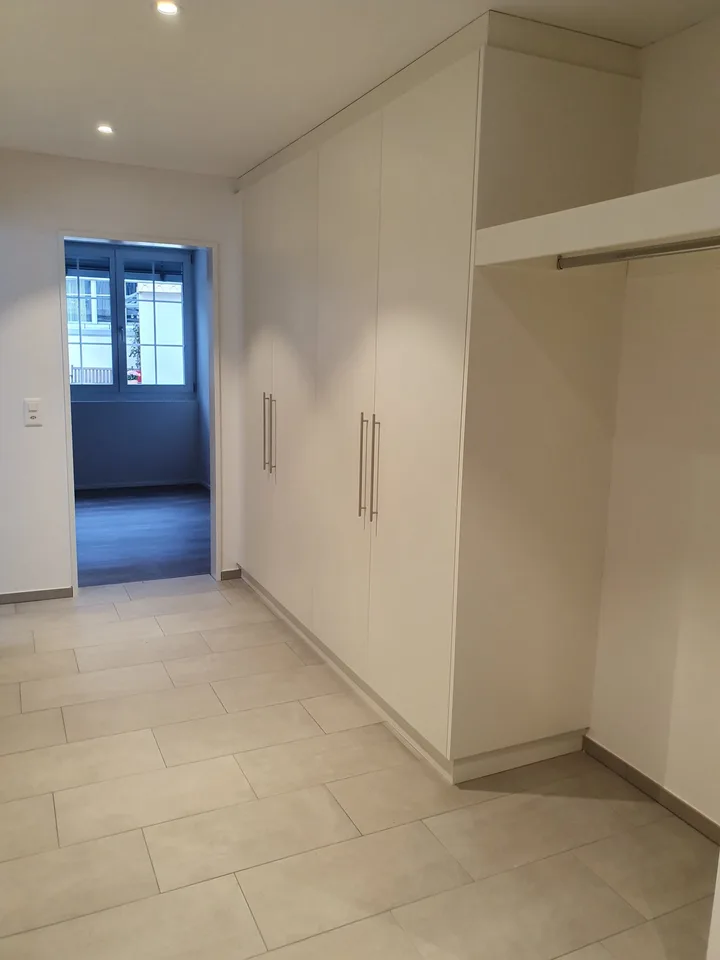 Moderne 4.5-Zimmer-Wohnung im Erdgeschoss in Bauma – Foto 4 von 7