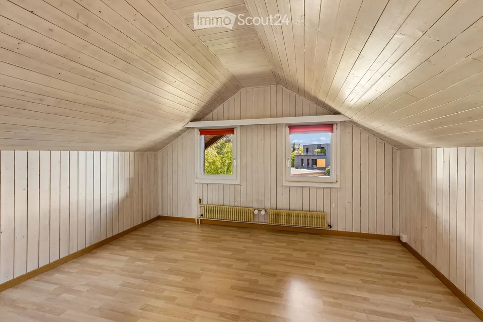 Charmantes Einfamilienhaus mit grossem Garten und viel Potenzial – Foto 16 von 18