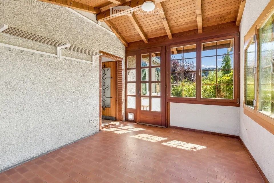Charmantes Einfamilienhaus mit grossem Garten und viel Potenzial – Foto 5 von 18
