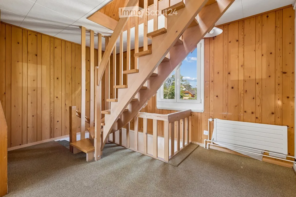 Charmantes Einfamilienhaus mit grossem Garten und viel Potenzial – Foto 10 von 18