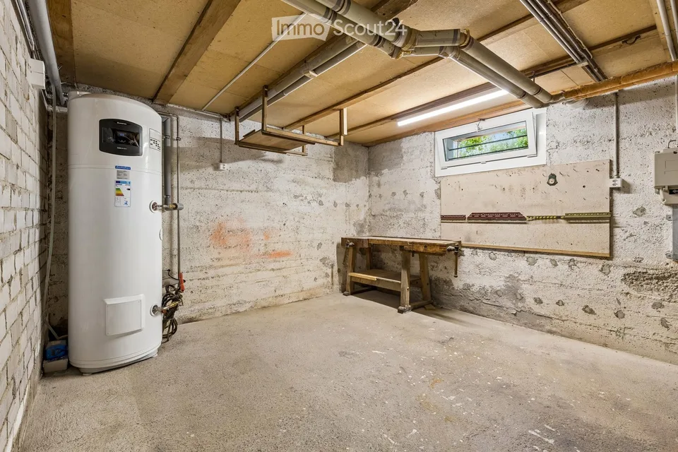 Charmantes Einfamilienhaus mit grossem Garten und viel Potenzial – Foto 18 von 18