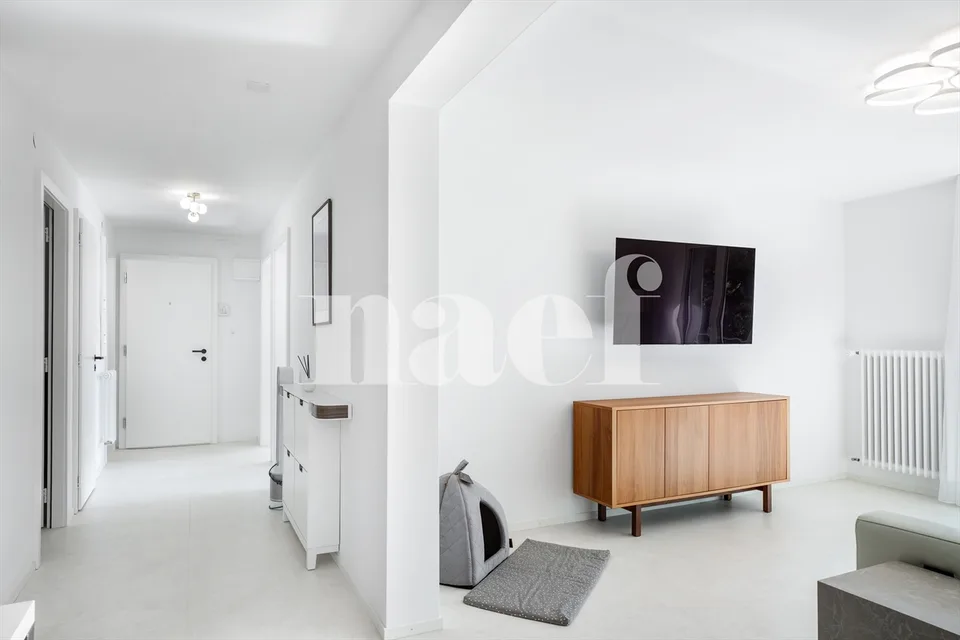 En exclusivité ! Lumineux appartement entièrement rénové de 4.5 pièces à vendre au coeur de Vevey – photo 7 sur 12