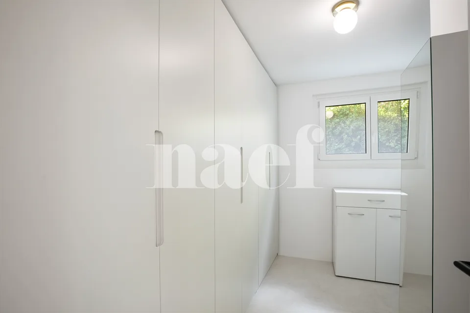 En exclusivité ! Lumineux appartement entièrement rénové de 4.5 pièces à vendre au coeur de Vevey – photo 10 sur 12
