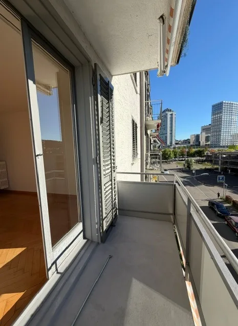 Helle 3-Zimmer-Wohnung in Zürich-Oerlikon zu vermieten! – Foto 7 von 8