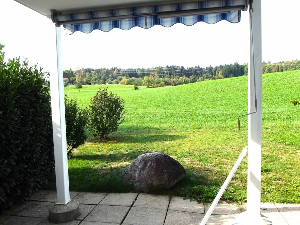 Nature-oriented garden apartment – photo 5 of 9